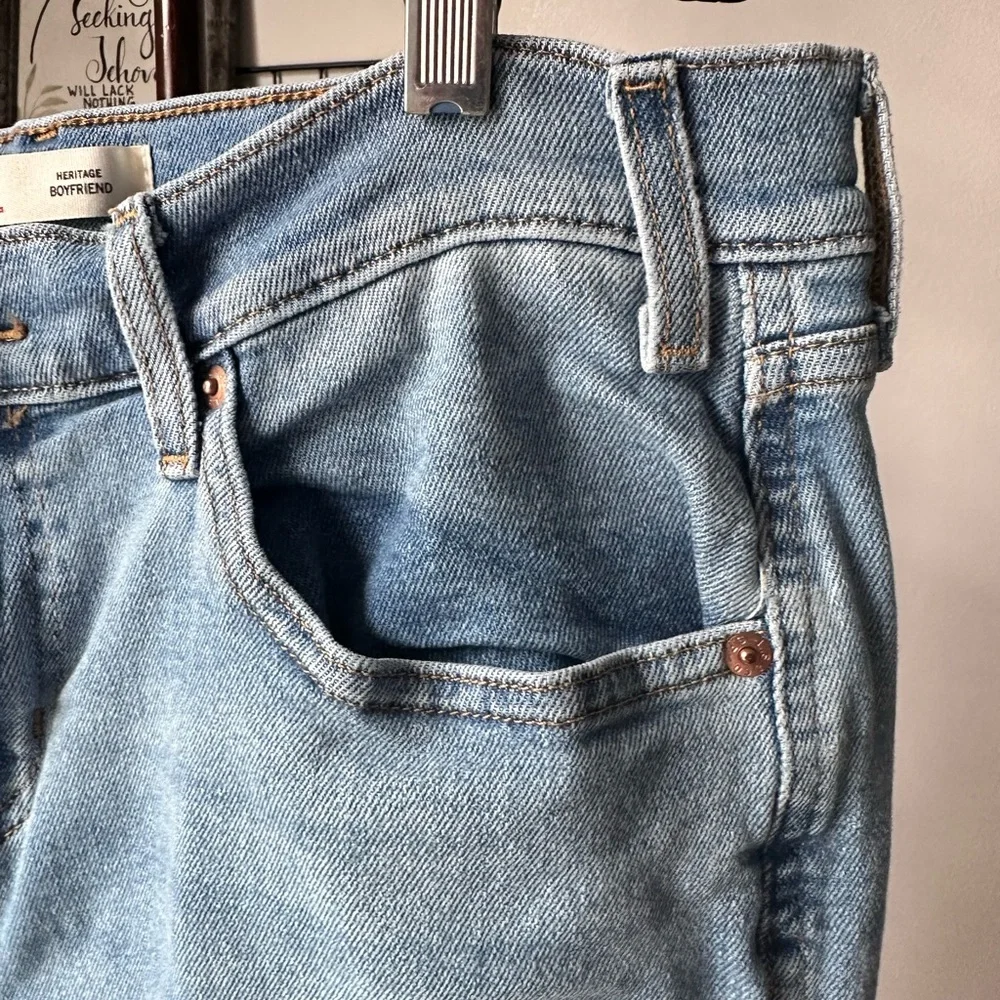 SIGNATURE LEVI HERITAGE BOYFRIEND DISTRESS KNEES WAIST 30 blue - Picture 7 of 8